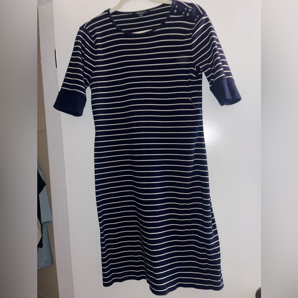 Large Ralph Lauren casual dress. Good condition.